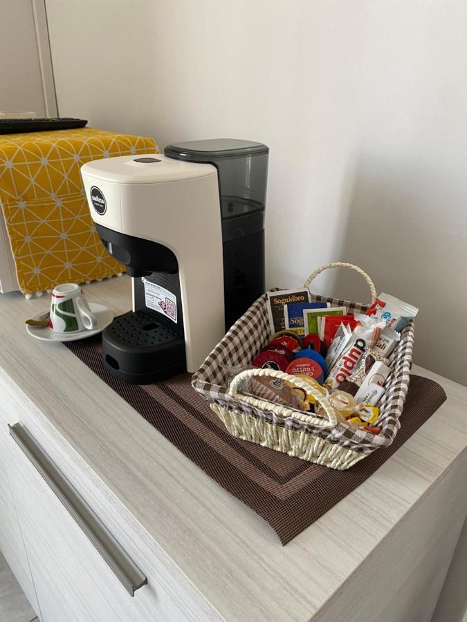 Il Girasole Apartment คาตาเนีย ภายนอก รูปภาพ